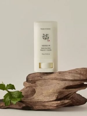 BEAUTY OF JOSEON Matte Sun Stick : Mugwort + Camelia