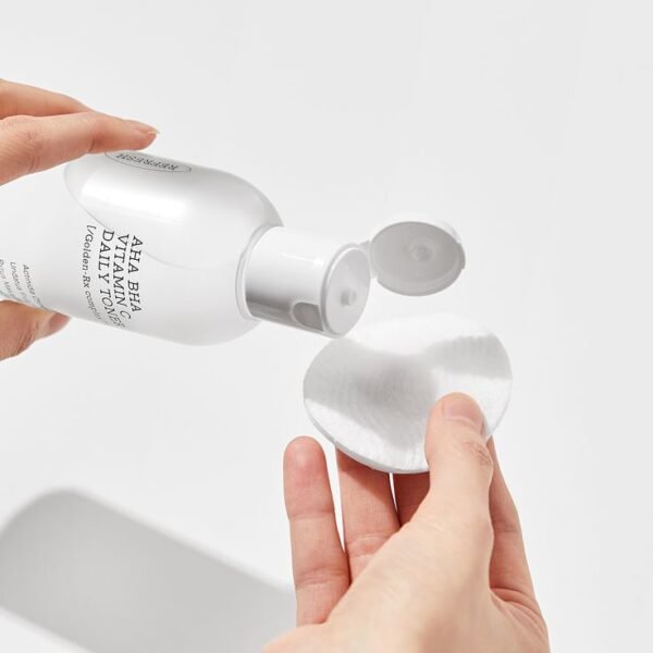 COSRX Refresh AHA BHA Vitamin C Daily Toner